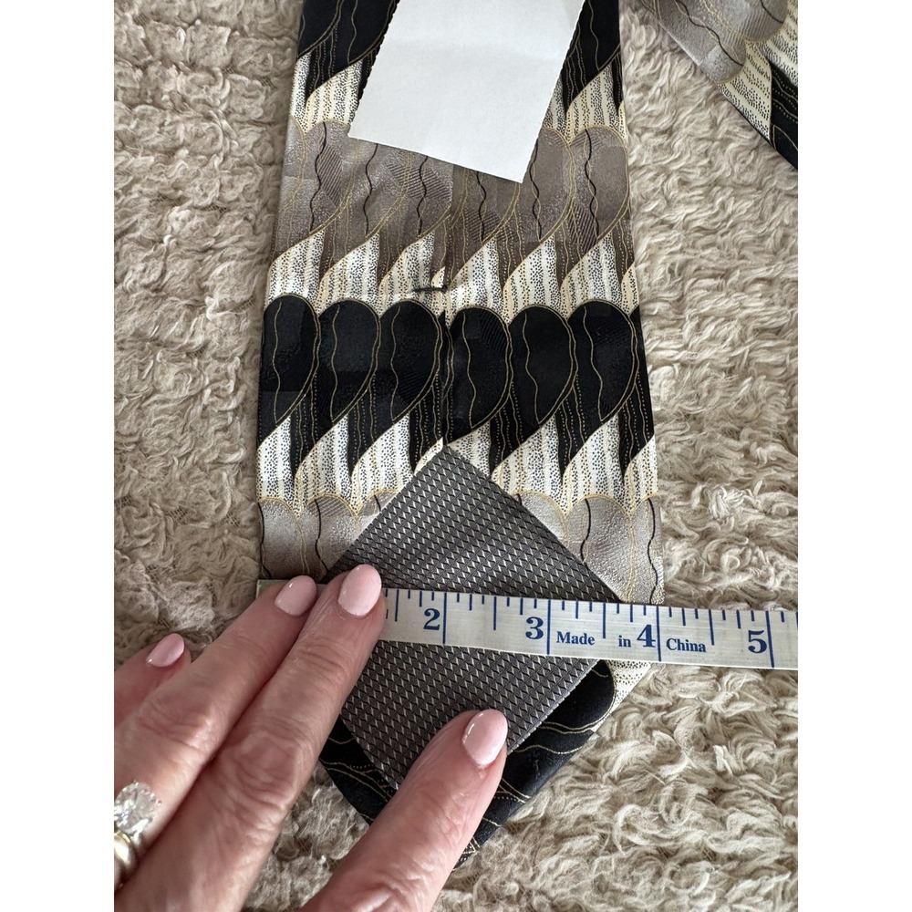Franco de Napoli 100% Silk Geometric Handmade Gold Black White 59" L x 4"W - Picture 6 of 7